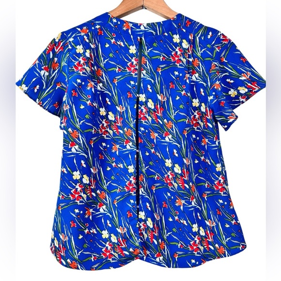 Zara floral vneck blouse, Small, blue, open seamed back, ruffles, flared, Pretty - Picture 5 of 8